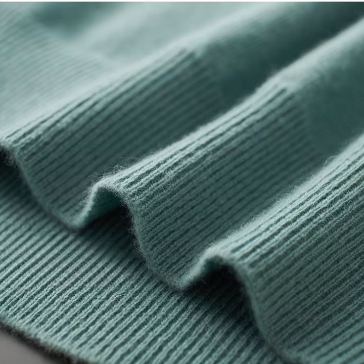 Jersey de lana con cuello de pico