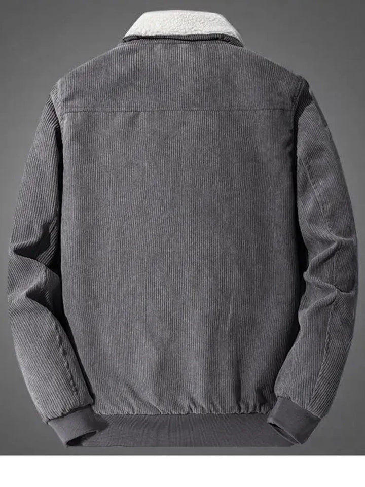 Elegante chaqueta de pana con forro polar